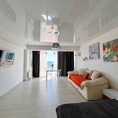 Done Kandybone Apartments Burlach'ya Balka Exteriör bild